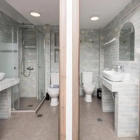 Marion Skala Kallirakhis